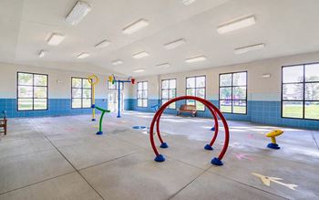 Indoor splash pad